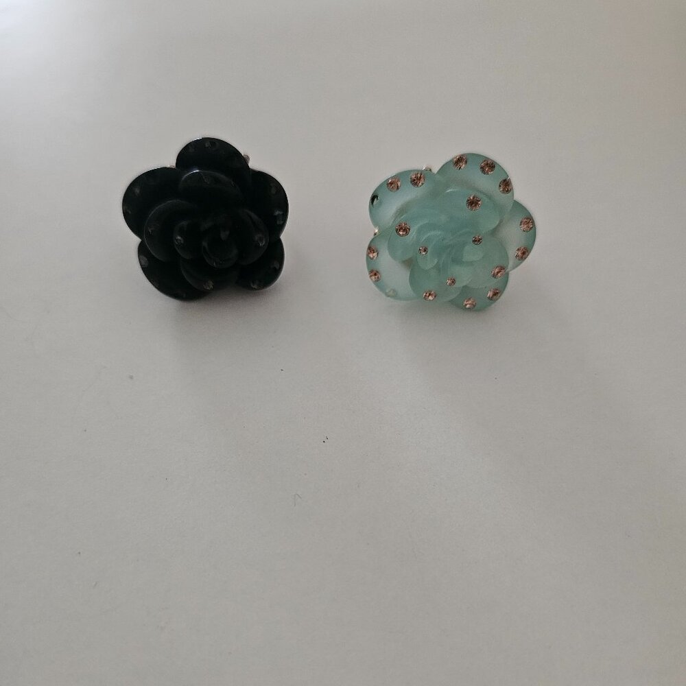 Black and Turquoise/Baby Blue Flower Rings